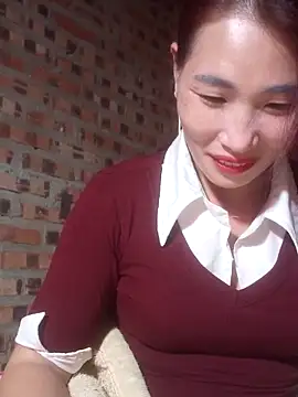 Snapshot of HGiasexy69 chatting on 12.18.25 HGiasexy69 online show from 12.18.25