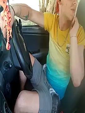 Snapshot of THOMMONSTER5299 chatting on 12.03.25 THOMMONSTER5299 online show from 12.03.25