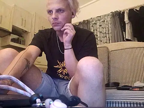 Snapshot of THOMMONSTER5299 chatting on 02.05.26 THOMMONSTER5299 online show from 02.05.26