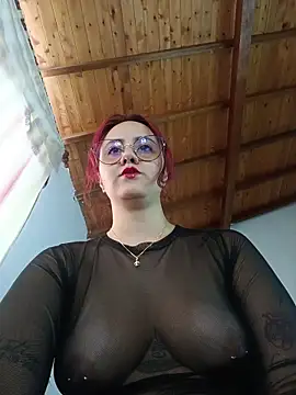 Snapshot of Victoria_redx chatting on 11.28.25 Victoria redx online show from 11.28.25