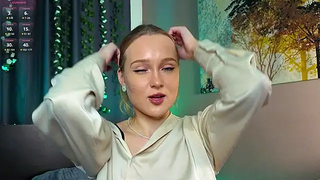 VanessaLightDiamond online show from 11.09.25