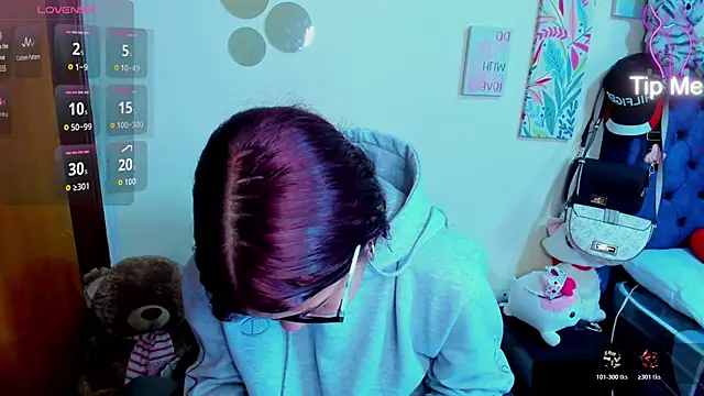 Emma boo online show from 12.16.25