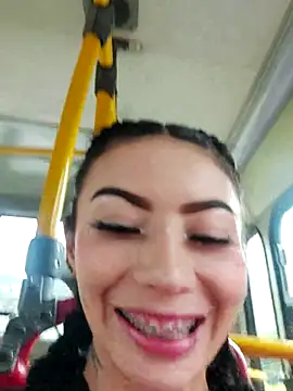 Snapshot of Moon_And_Sunn chatting on 11.10.25 Moon And Sunn online show from 11.10.25