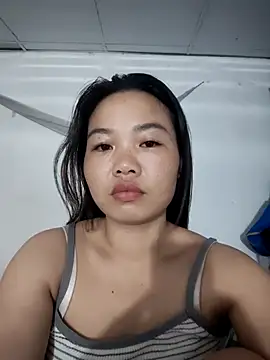 Snapshot of chu-bibo chatting on 11.03.25 chu-bibo online show from 11.03.25