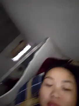 Snapshot of chu-bibo chatting on 11.07.25 chu-bibo online show from 11.07.25