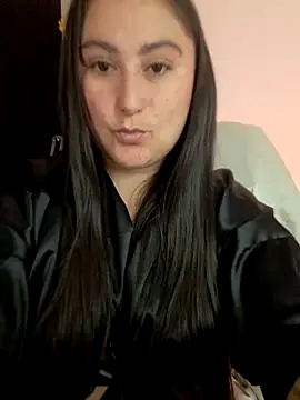 Amelia08 online show from 12.17.25