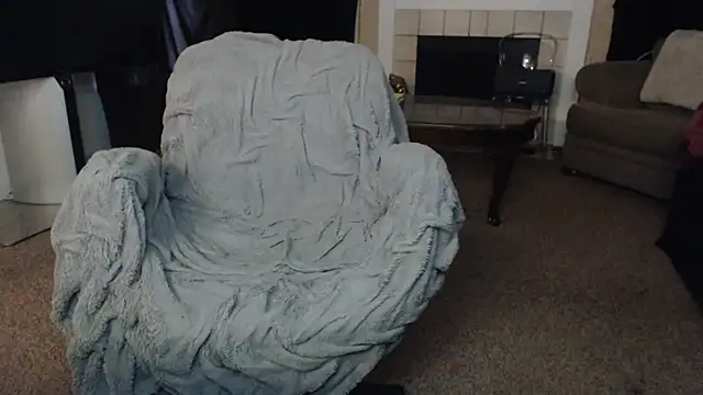 Snapshot of Skyl31 chatting on 02.23.26 Skyl31 online show from 02.23.26