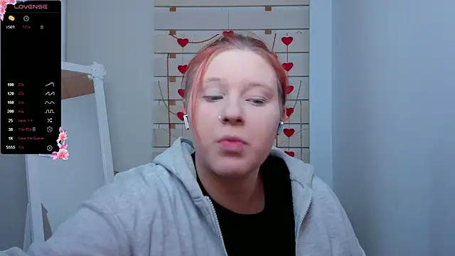 Snapshot of FoxPlayXX chatting on 02.05.26 FoxPlayXX online show from 02.05.26