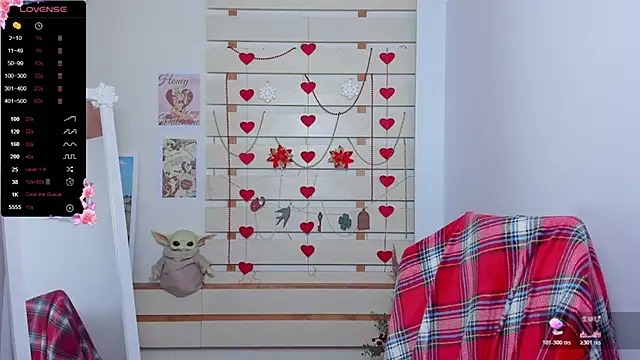 Snapshot of FoxPlayXX chatting on 02.10.26 FoxPlayXX online show from 02.10.26