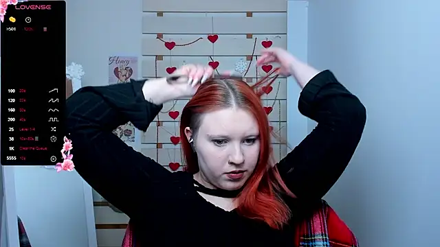 Snapshot of FoxPlayXX chatting on 02.17.26 FoxPlayXX online show from 02.17.26