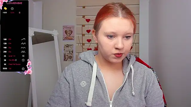 Snapshot of FoxPlayXX chatting on 02.18.26 FoxPlayXX online show from 02.18.26