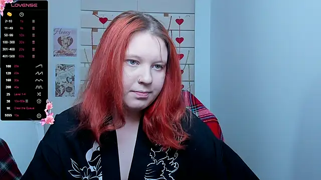 Snapshot of FoxPlayXX chatting on 02.25.26 FoxPlayXX online show from 02.25.26