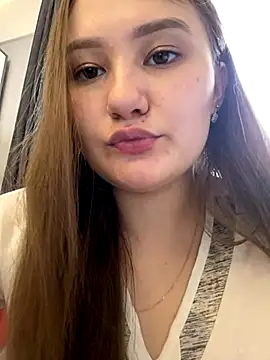 Regina Lynne online show from 10.31.25