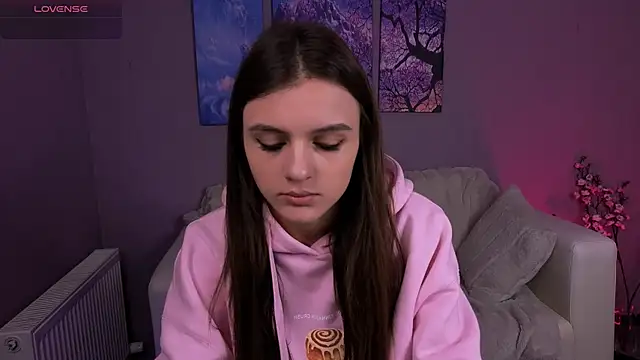 lisa dark  online show from 01.18.26