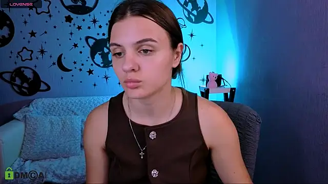 Snapshot of lisa_dark_ chatting on 06.13.26 lisa dark online show from 06.13.26