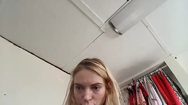 Snapshot of lanasharapovaxxx chatting on 01.17.26 lanasharapovaxxx online show from 01.17.26