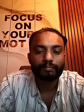 Snapshot of Advance01 chatting on 11.14.25 Advance01 online show from 11.14.25