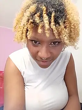 EvonyFoxxx online show from 04.11.26