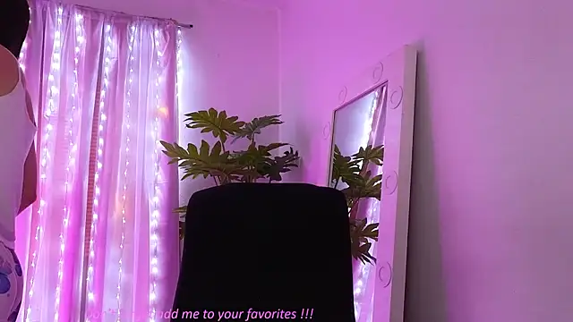 BabyLauritaa online show from 02.25.26