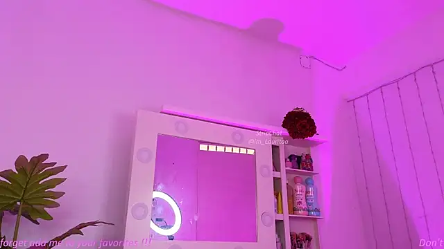 BabyLauritaa online show from 06.30.26