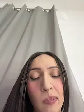 BabyLauritaa online show from 07.20.26