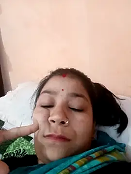 Snapshot of Sangita_g chatting on 04.11.26 Sangita g online show from 04.11.26
