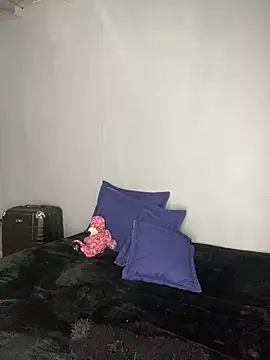 melani ferraraa  online show from 04.04.26