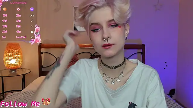 Angel Julles online show from 12.05.25