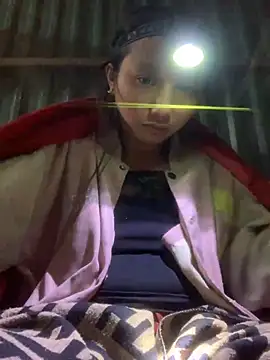 Snapshot of bi-bo123 chatting on 11.13.25 bi-bo123 online show from 11.13.25