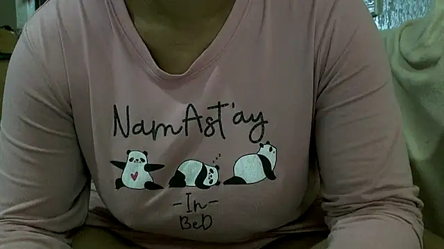 NewBeginnings8 online show from 06.05.26