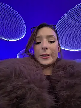 LilluKatten online show from 03.05.26