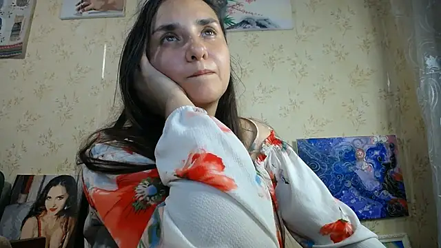 Snapshot of VoulezVous_Angel chatting on 08.03.26 VoulezVous Angel online show from 08.03.26