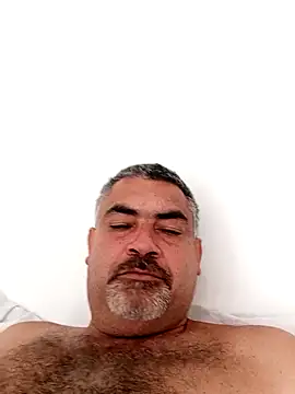 Snapshot of Ricardotarado chatting on 11.21.25 Ricardotarado online show from 11.21.25