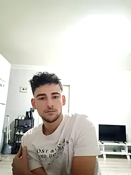 yasinesra757  online show from 12.19.25