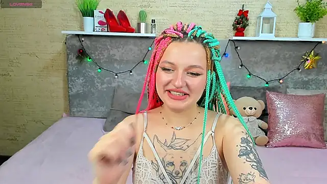 AnnaXPeach online show from 12.21.25