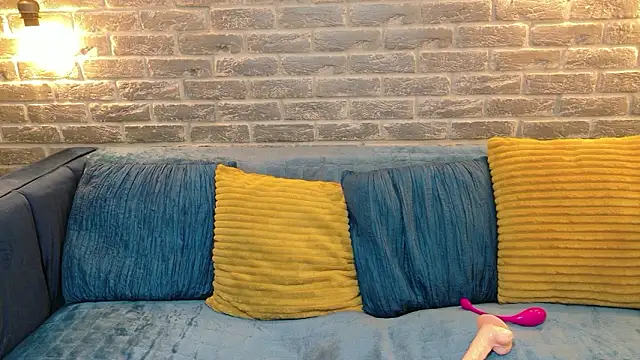 Di Andra online show from 02.23.26