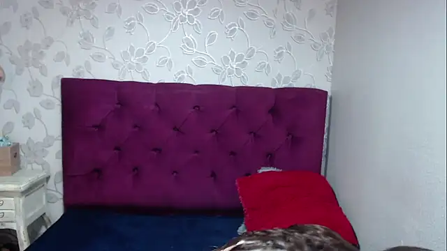 Snapshot of selenabustamante chatting on 03.04.26 selenabustamante online show from 03.04.26