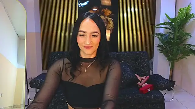 Snapshot of malen_fitnessmilf chatting on 02.01.26 malen fitnessmilf online show from 02.01.26