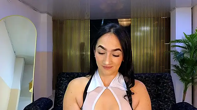 Snapshot of malen_fitnessmilf chatting on 02.16.26 malen fitnessmilf online show from 02.16.26