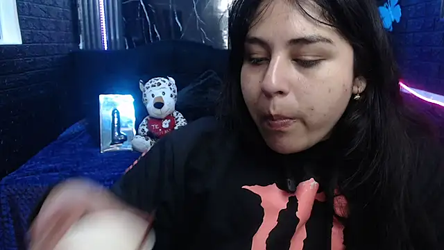 Snapshot of lehia_285 chatting on 06.03.26 lehia 285 online show from 06.03.26
