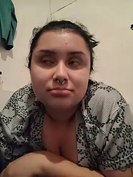 CurvyNoir online show from 07.10.26