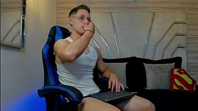 MAXTHOMSON online show from 02.13.26