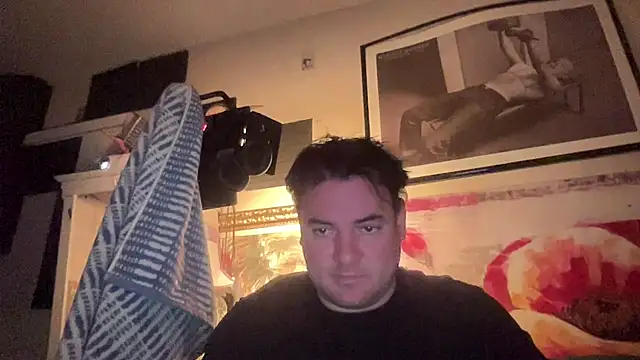 Snapshot of IntimeWild chatting on 01.09.26 IntimeWild online show from 01.09.26