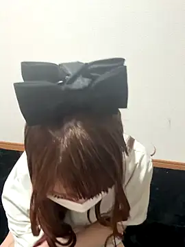 jura xxx online show from 12.18.25