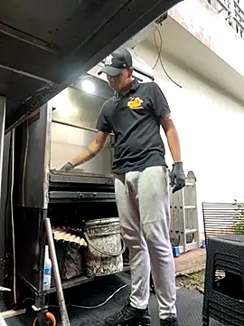 Dylams maja online show from 11.08.25