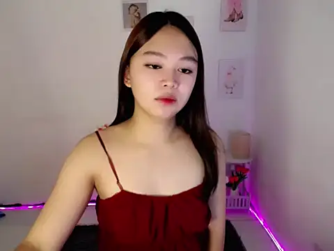 lustfullakim online show from 07.04.26