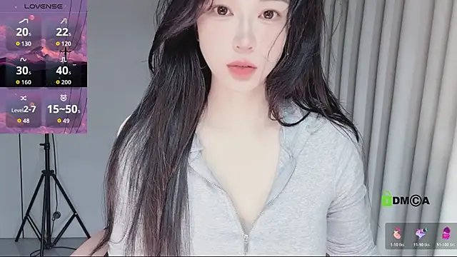 YunShan-33 online show from 06.08.26