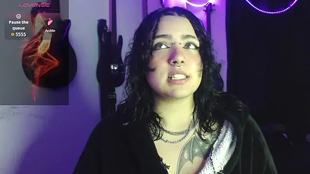 Jessie  wild online show from 01.05.26