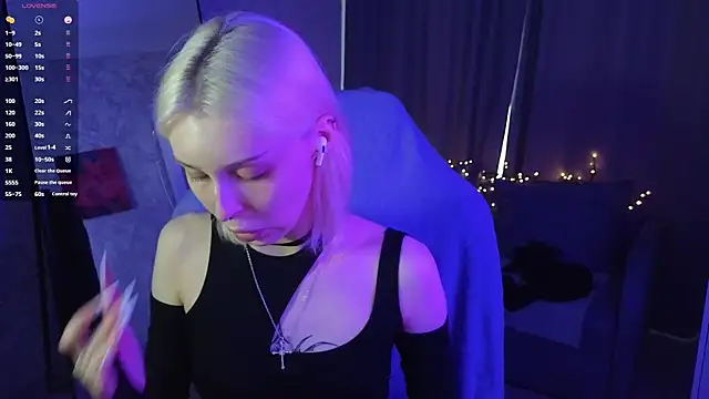 Snapshot of goth__tv chatting on 11.21.25 goth tv online show from 11.21.25