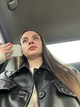 KristiRich online show from 04.15.26